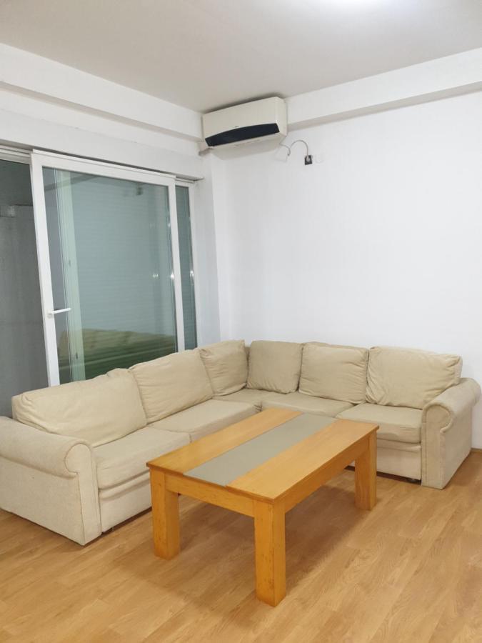 Sweet Basement Suteren Apartments Parking 5 Euro スコピエ エクステリア 写真